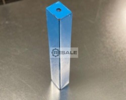 Maschine:  300 mm Regalverbinder