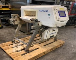 Maschine: METTLER TOLEDO V4-Rad Metfalldetektor