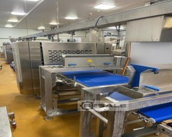 Maschine: RADEMAKER / RONDO Salmon en croute line Produktionslinien
