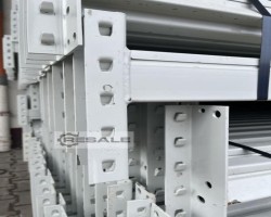 Maschine: SSI SCHäFER PR 600/ 2400 mm Palettenregaltraverse