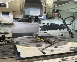 Maschine: HURCO VMX 42 SR Universalbearbeitungszentren