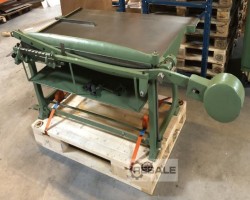 Maschine: ROBUST 1400 Papierschneidemaschinen