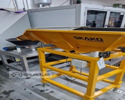 Maschine: IMTS  automatische Messanlage mit Zu- + Abführung