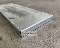 Maschine:  520 x 195 x 22 mm Fachboden