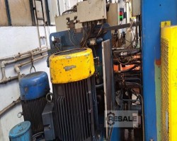 Maschine: HYDRAULICO 4000 kN Hydraulische Doppelständerpressen