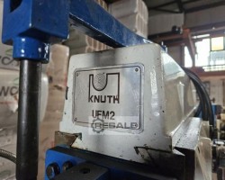 Maschine: KNUTH UFM 2 Universalfräsmaschinen