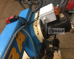 Maschine: MEBA 230 GA-H Halbautomatische Bandsägen