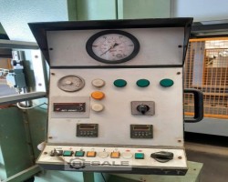 Maschine: ITALPRESSE FORMATIC 20.9 Membranpressen
