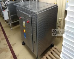 Maschine:  Double ribbon 250 liters Mischer