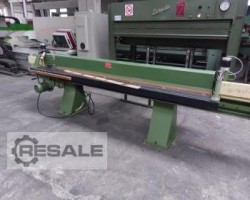 Maschine:   Besäumkreissägen