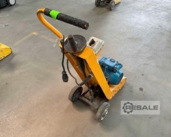 Maschine: BUDMASZ WEB 200 Beton und Estrichfräse