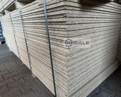 Maschine: UNILIN DIVISION PANELS 2.600 x 1.020 x 38 mm / P4 Spanplatten / Bodenbelag für Lagerbühnen