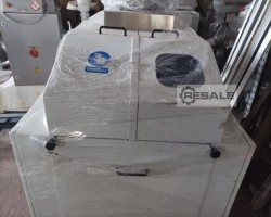 Maschine: ESMACH SP Teigteilmaschinen