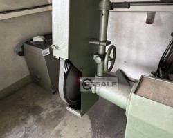 Maschine: LÖSER SMG Polierböcke