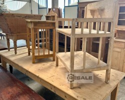 Maschine:   Diverse Altholzmöbel