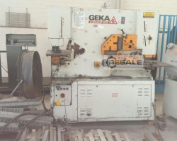 Maschine: GEKA Hydracrop 70- SD Scheren für Profilmaterial