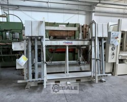 Maschine: STROMAB SL1 Vertikale hydraulische Klemme für Holzplatten