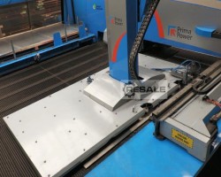 Maschine: PRIMA POWER E6 + Compact Express CNC Stanzmaschinen