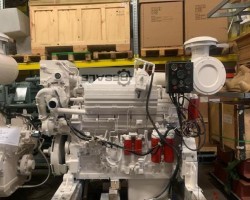 Maschine: CUMMINS KTA19 M3 ID 301 447,42 kW(600 PS)