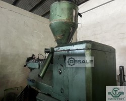 Maschine: MAQUIPLAST 80 mm Ø  20 L/D Einschneckenextruder