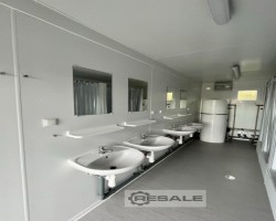 Maschine: DEUTSCHE INDUSTRIEBAU 20 ft Sanitärcontainer WC (2x) + Dusche (2x)