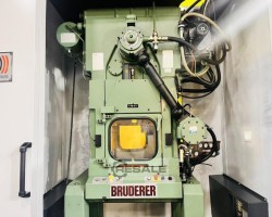 Maschine: BRUDERER BSTA 200 Schnelläuferpressen