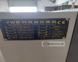Maschine:  YW-920C Kalanderprägemaschine für das Papier