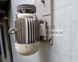 Maschine: ELEKTROR 5,3 KW HRU 60 /5 Elektromotor
