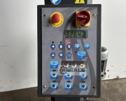 Maschine: C AND C Cresco Palettenwickler