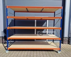 Maschine:  2.500x400x1.350 mm Regal Weitspannregale