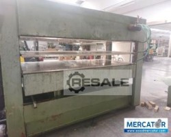 Maschine: MANEA  Holzpressen