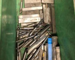 Maschine: KNUTH WF 2.1 Fräs Universalfräsmaschinen