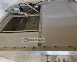 Maschine:   Abfüllmaschinen für Flüssigkeiten