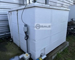 Maschine: FLOWTECH Flowboost 2VJH1 Wasserpumpensystem mit Tank