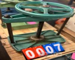 Maschine:   Buchpressen