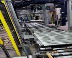 Maschine:   Rollenbahnen mit Antrieb