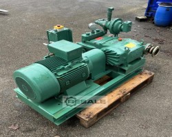 Maschine: URACA RS708E/100 Pumpen