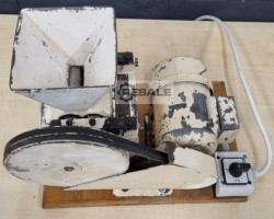 Maschine: FRITSCH Poppy seed Mühle