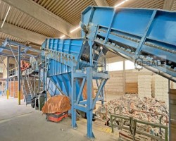 Maschine: BOA 1500 HG Kettenförderband