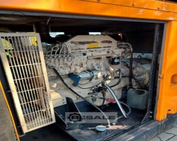 Maschine: CUMMINS 200 KVA Notstromaggregate