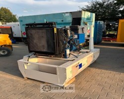 Maschine: PERKINS 50 KVAt Dieselgeneratoren