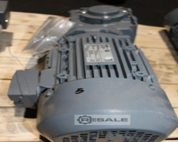 Maschine: SIEMENS FDU1703/2358228 001 2KJ3501-5E Getriebemotor