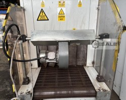 Maschine: ADPAK Uniblock 712AD Schrumpfverpackungsmaschine und Wärmetunnel