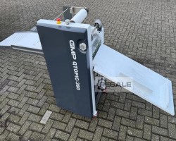 Maschine: GMP Q-Topic 380 - Sleek Kaschiermaschine / Folie zu Bogen / Sleeking