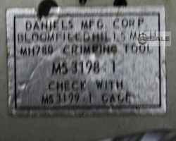 Maschine: DMC MS 3198-1 Crimpzange