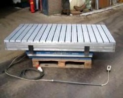 Maschine: JT 2000 x 1000 x 170 mm Schweißtisch