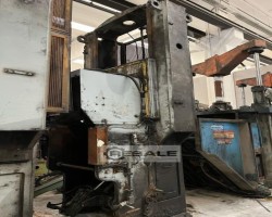Maschine: POMINI VIC275 Hydraulischer Trichter