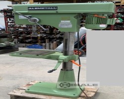 Maschine: ALZMETALL AX2 Bohrer