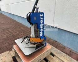 Maschine: WEIBERT AKN 100T Ausklinkmaschine