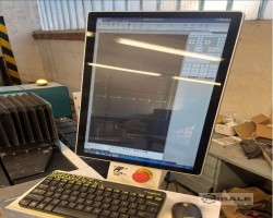 Maschine: LXSHOW 2 kW Laserschneidemaschinen